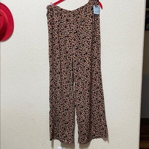 Shade And Shore Women's Tan And Brown Animal Print Swim Coverups. NWT.